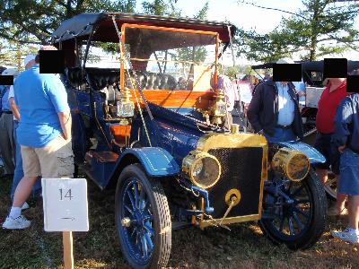 A 1906 Ford  