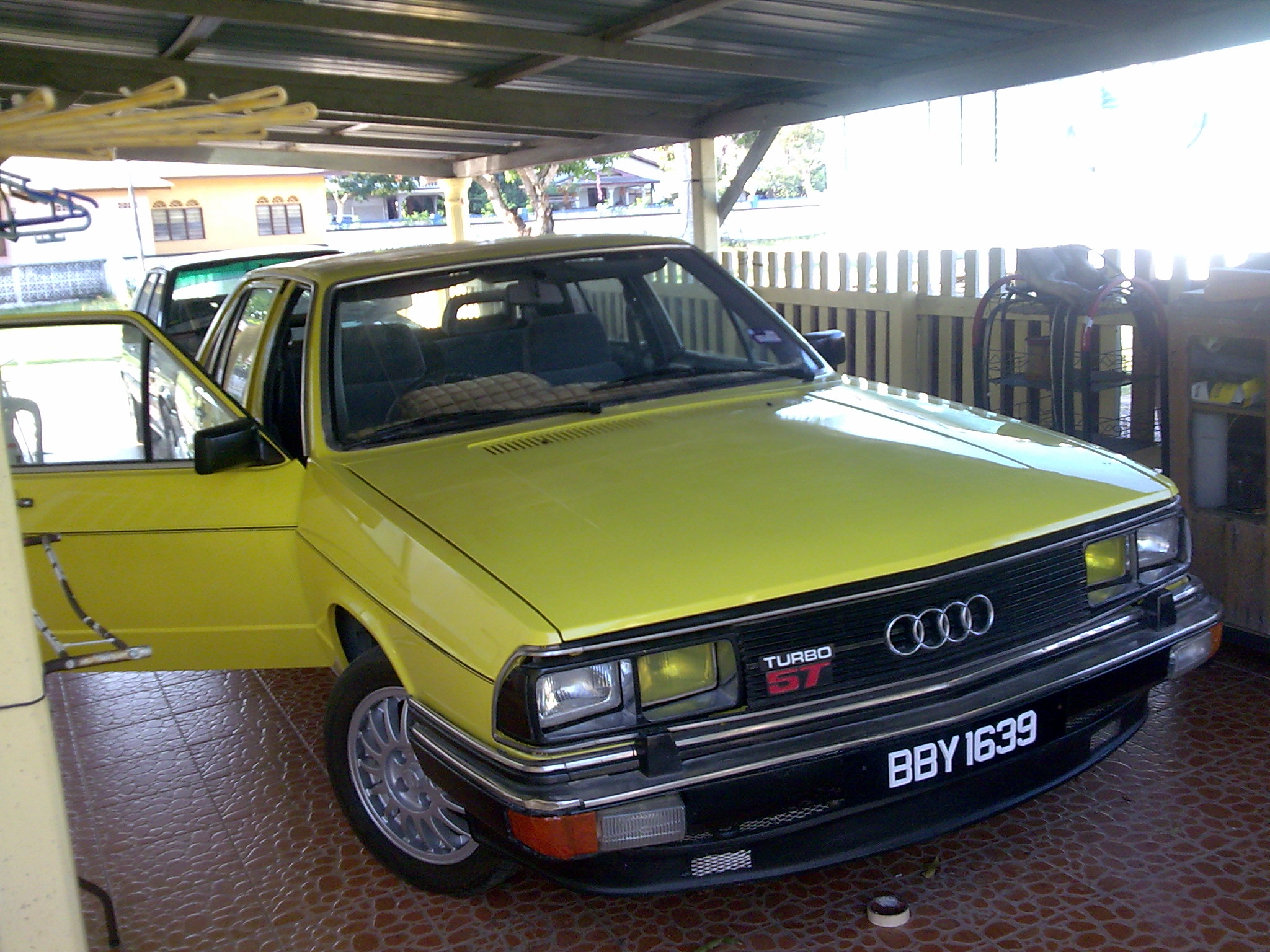 1976 Audi 100 5S picture
