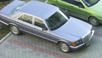 A 1986 Mercedes-Benz  