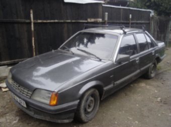 A 1986 Opel  