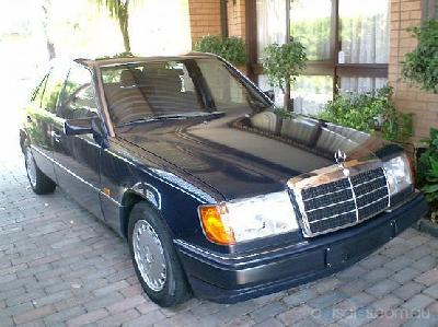A 1989 Mercedes-Benz  