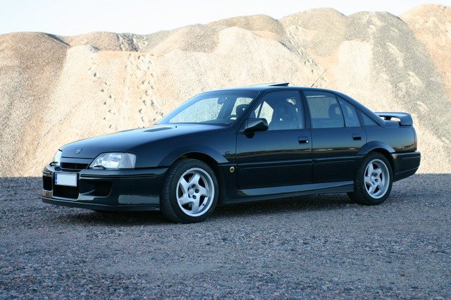 1990 Opel Lotus Omega picture