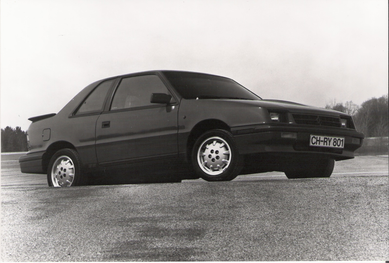 1993 Chrysler ES picture