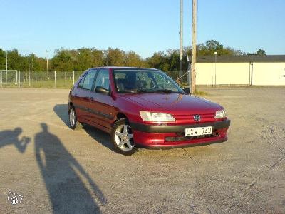 A 1995 Peugeot  