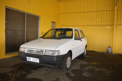 A 1998 Fiat  