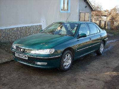 A 1999 Peugeot  