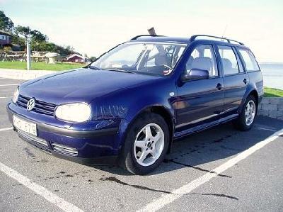 A 2000 Volkswagen  