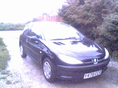 A 2001 Peugeot  