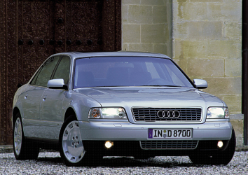 Audi A8 W12 2001