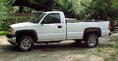 A 2001 GMC  