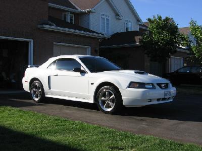 Ford Mustang Convertible 2002 