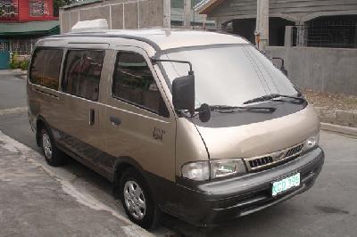 A 2002 Kia  