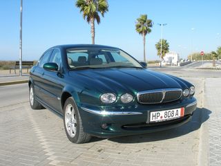A 2003 Jaguar  