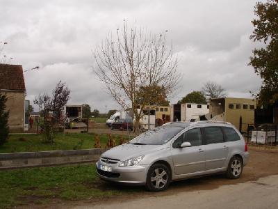 A 2004 Peugeot  