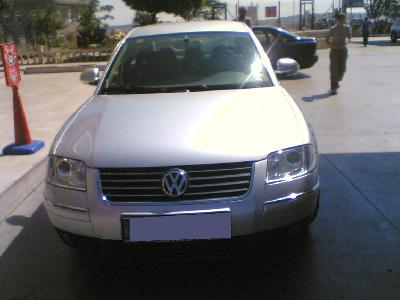 A 2004 Volkswagen  