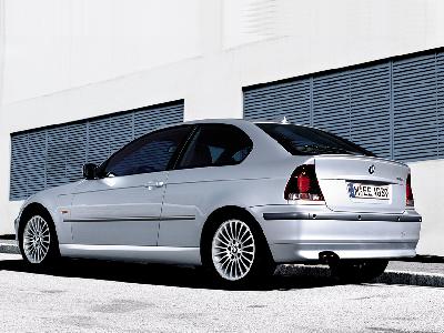 Picture credit: BMW. Send us more 2005 BMW 318ti Compact pictures.