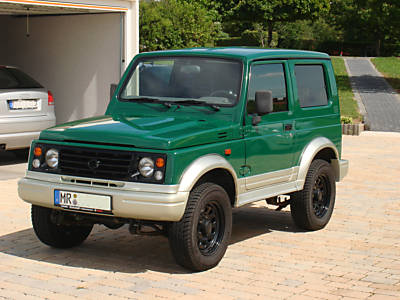 A 2005 Suzuki  