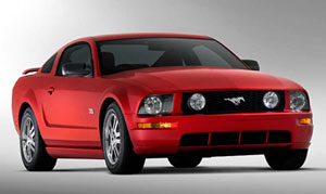 Ford Mustang GT Deluxe Coupe 2005