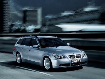 Picture credit: BMW. Send us more 2005 BMW 530d Touring Automatic pictures.