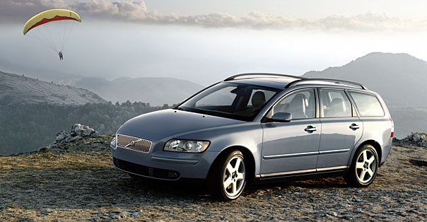 2005 Volvo V50 T5 AWD Kinetic picture