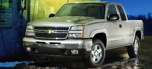 2005 Chevrolet Silverado 1500 Extended Cab 4WD Long picture