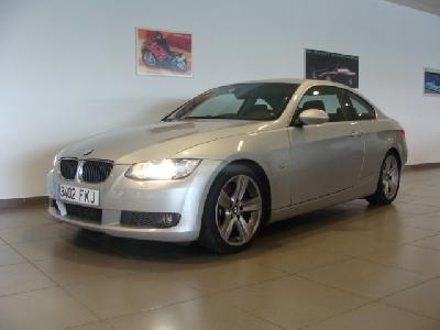 Bmw 3 Series Coupe 2007. A 2007 BMW 3 Series