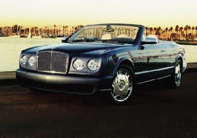 A 2008 Bentley  