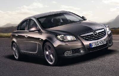 A 2010 Opel  