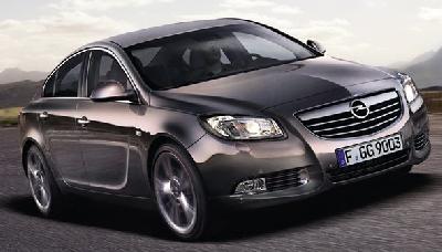 A 2011 Opel  