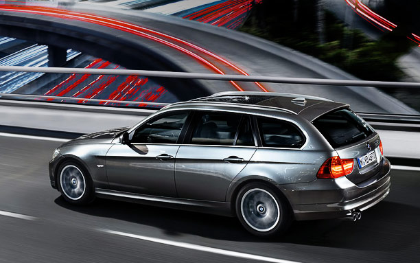 2011 BMW 320d Touring picture