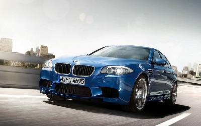 BMW M5 2011 