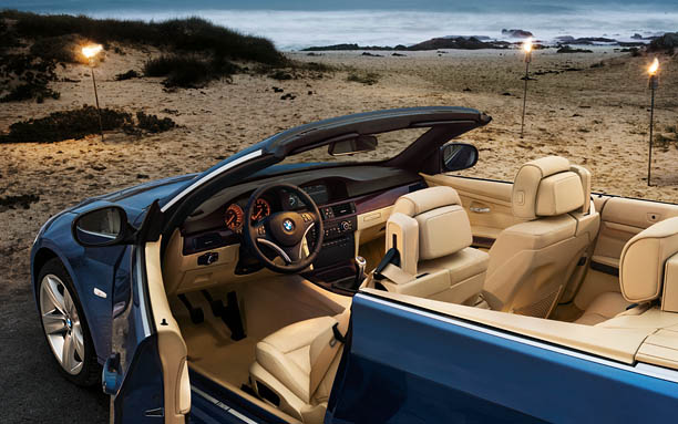 2011 BMW 320i Cabriolet picture