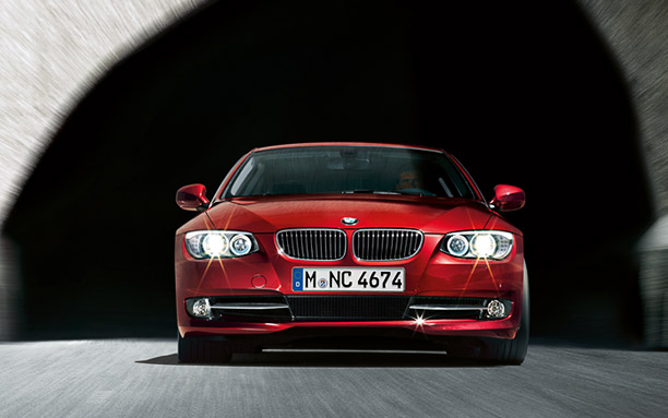 2011 BMW 330d Coupe picture