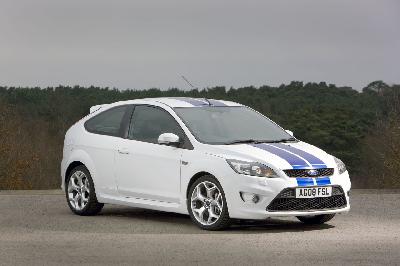A 2011 Ford Focus 
