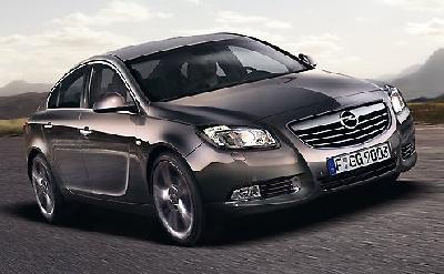 Opel Insignia 2.0 CDTi BiTurbo 2011