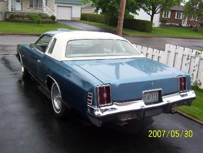 A 1975 Chrysler  