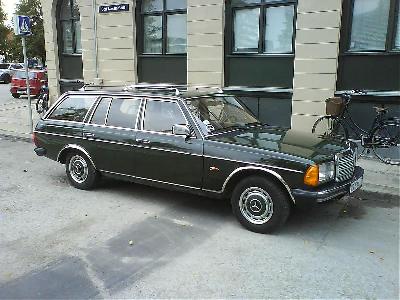 Mercedes-Benz 230 TE Automatic 1985 