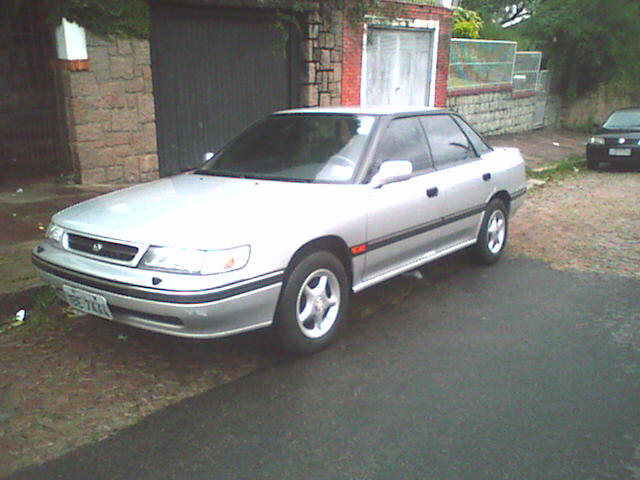 1993 Subaru Legacy picture