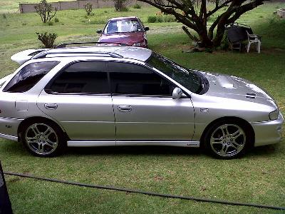 Subaru Impreza 2.0 GT 2000 