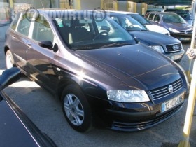 A 2001 Fiat Stilo 