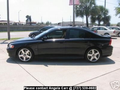 A 2002 Volvo