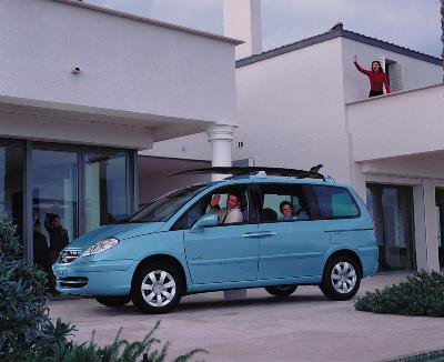 A 2005 Citroen