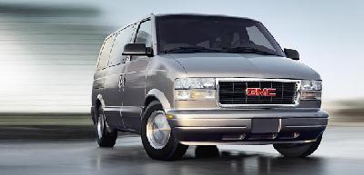 GMC Safari Passenger Van 2005 