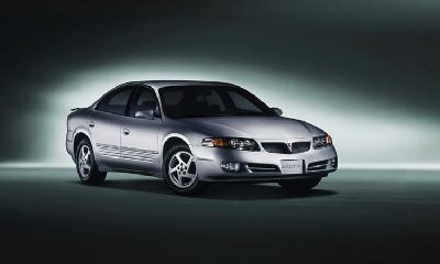 Pontiac Bonneville SE Sedan 2005 