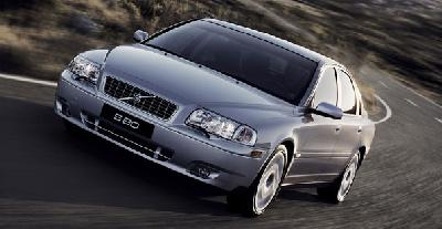 A 2005 Volvo  