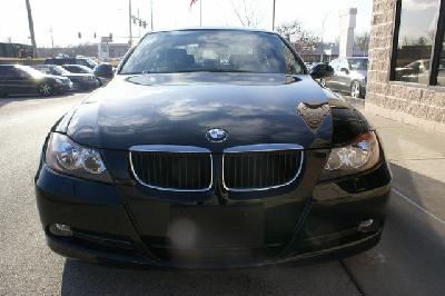 A 2006 BMW  