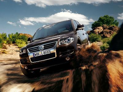 A 2007 Volkswagen Touareg 