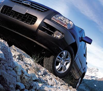 A 2007 Kia  