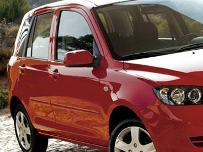 A 2007 Mazda  