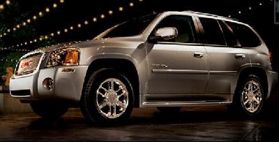 A 2008 GMC  